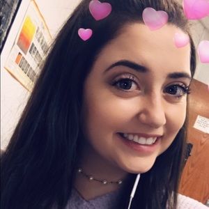 Meet your Posher, Lanie